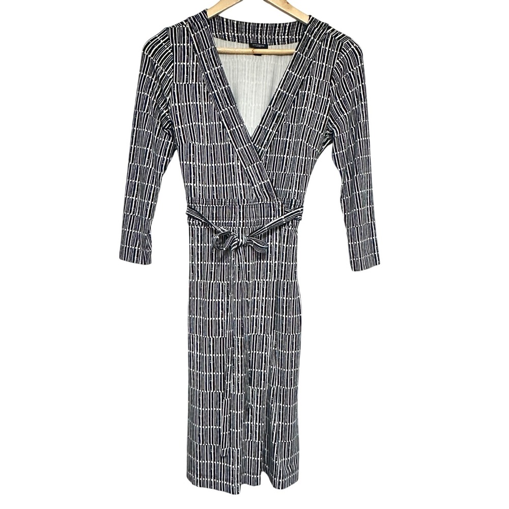 Ann Taylor Geometric Wrap Dress Womens Size 4 Black‎ White Career Stretch Travel